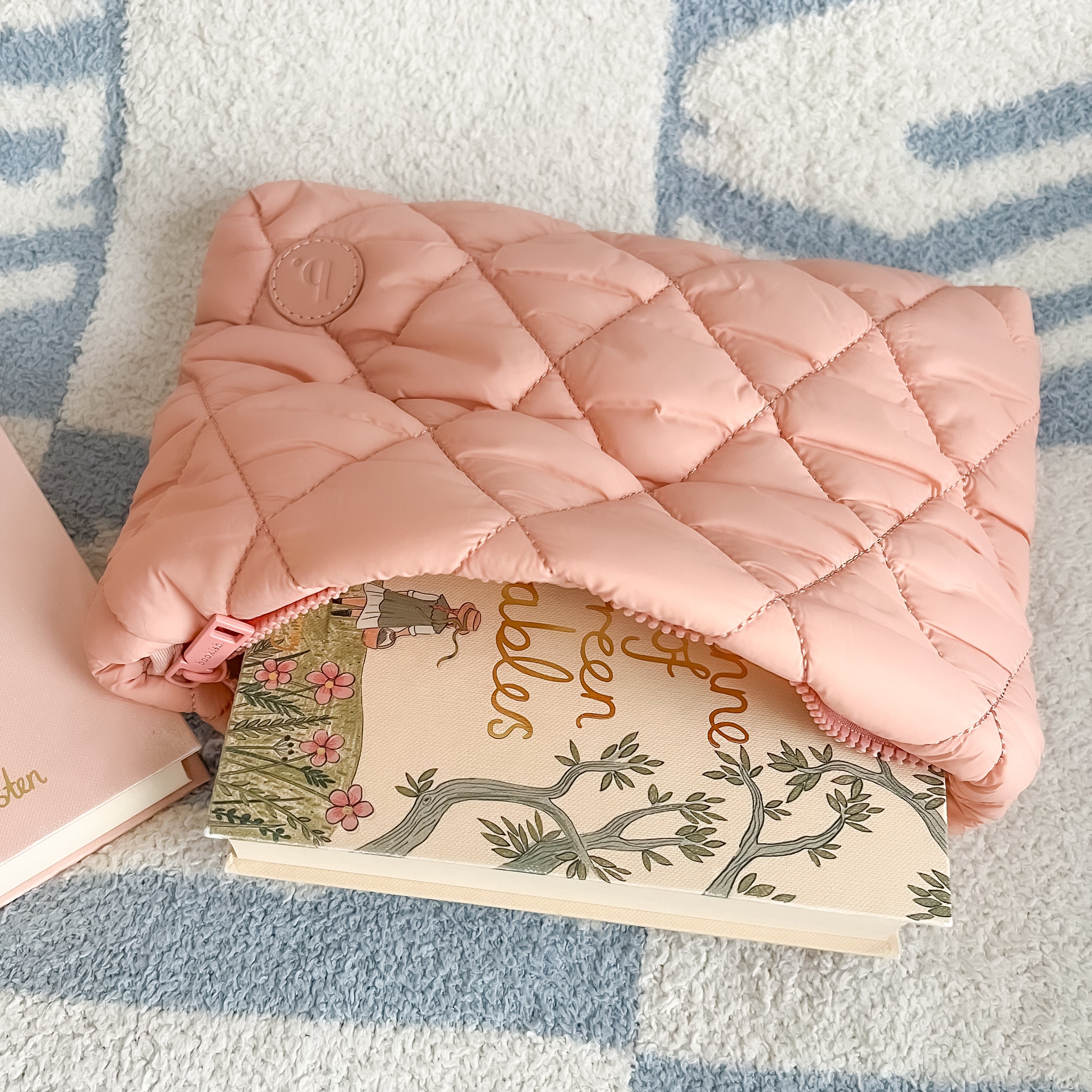 The Reader's Pouch