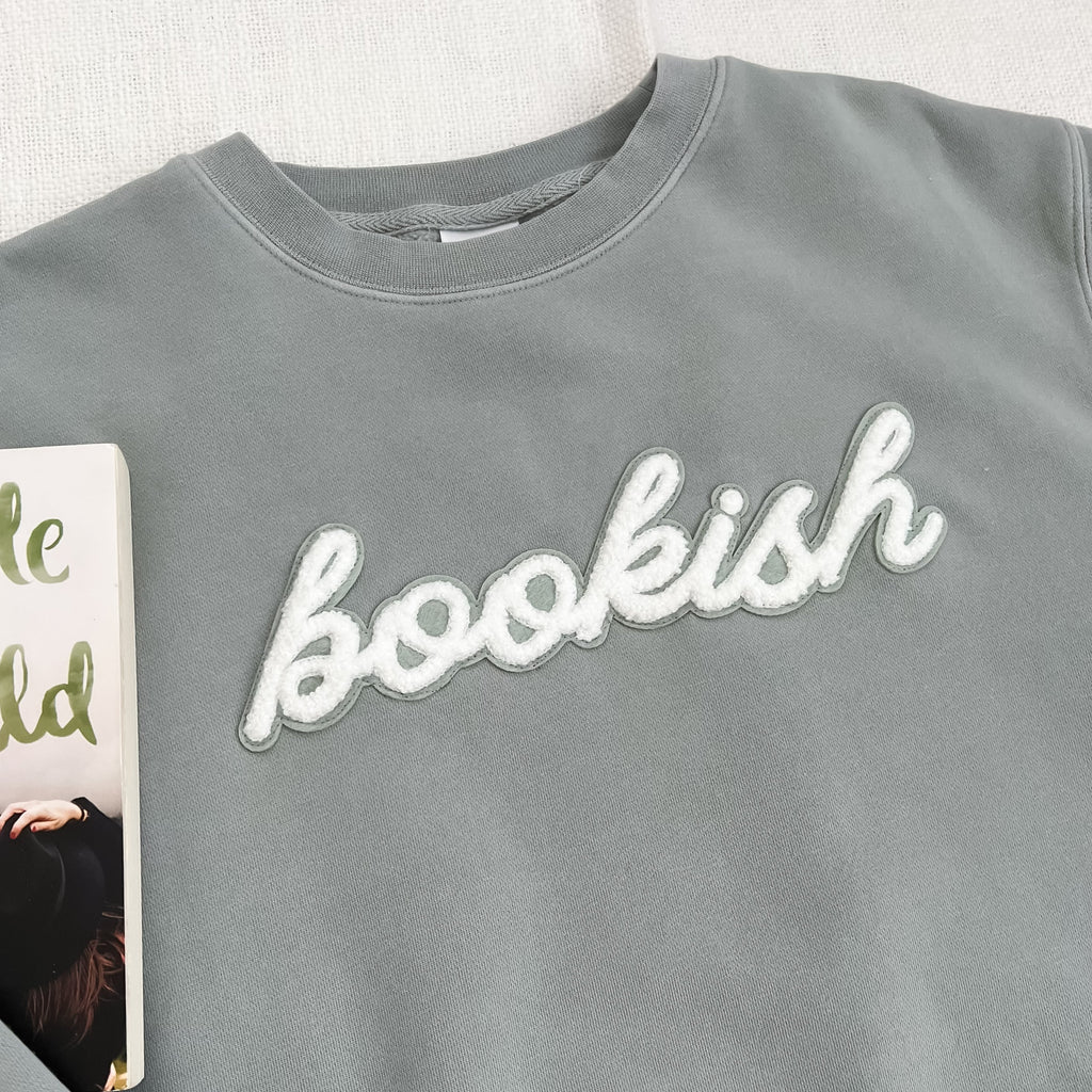Bookish. Patch Sweatshirt - Sage