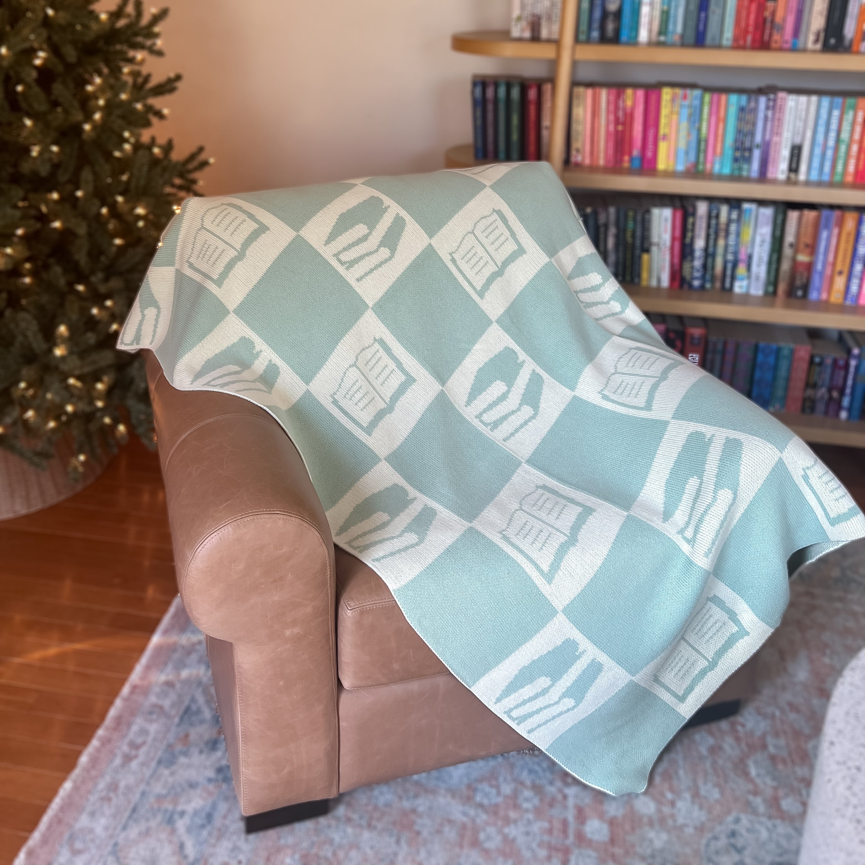 The Reader's Throw - 100% Cotton