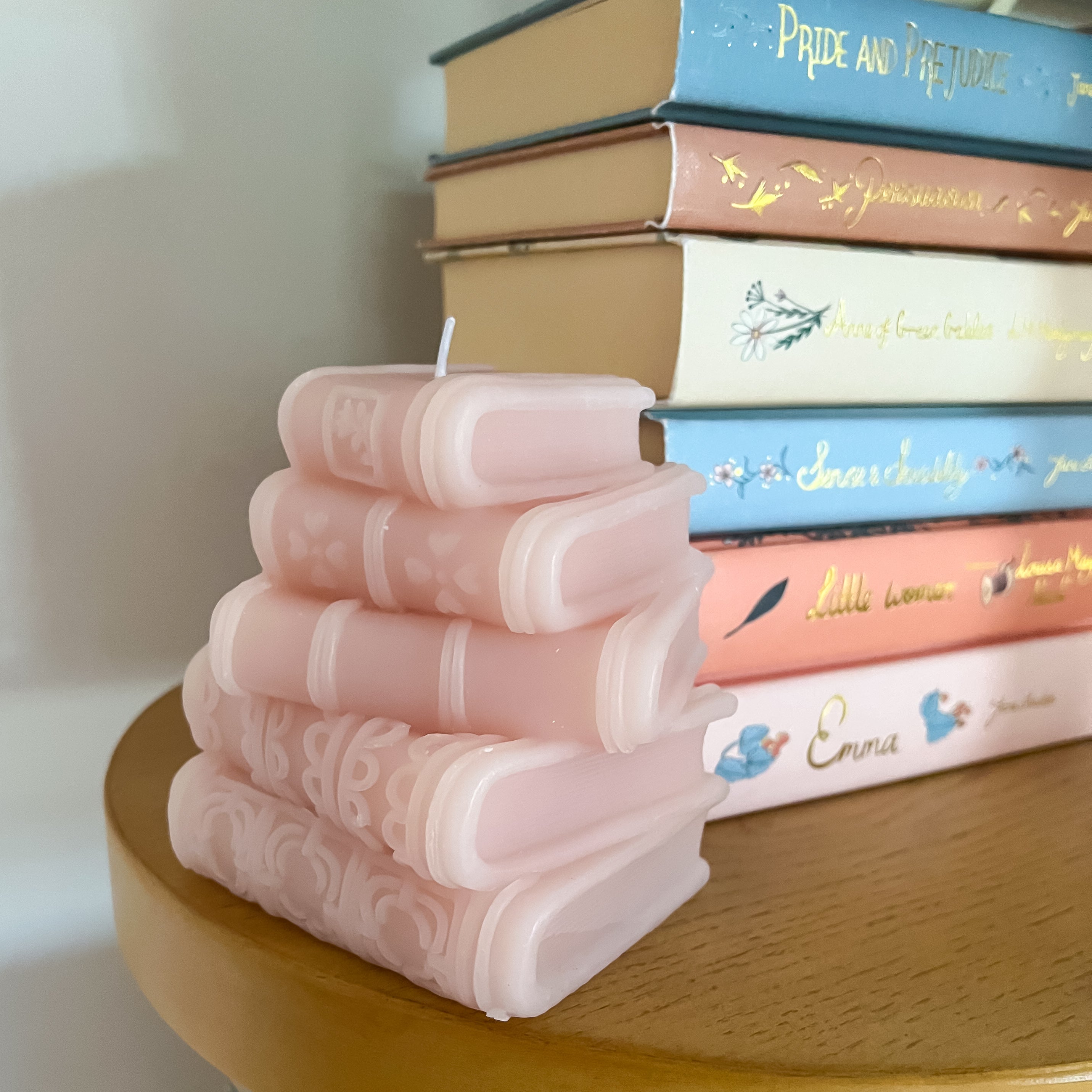 The Reader's Candle