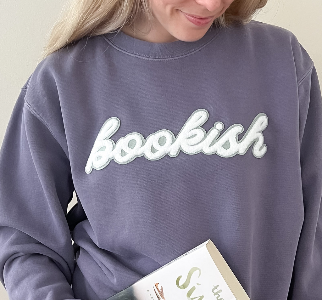 Bookish. Patch Sweatshirt - Plum