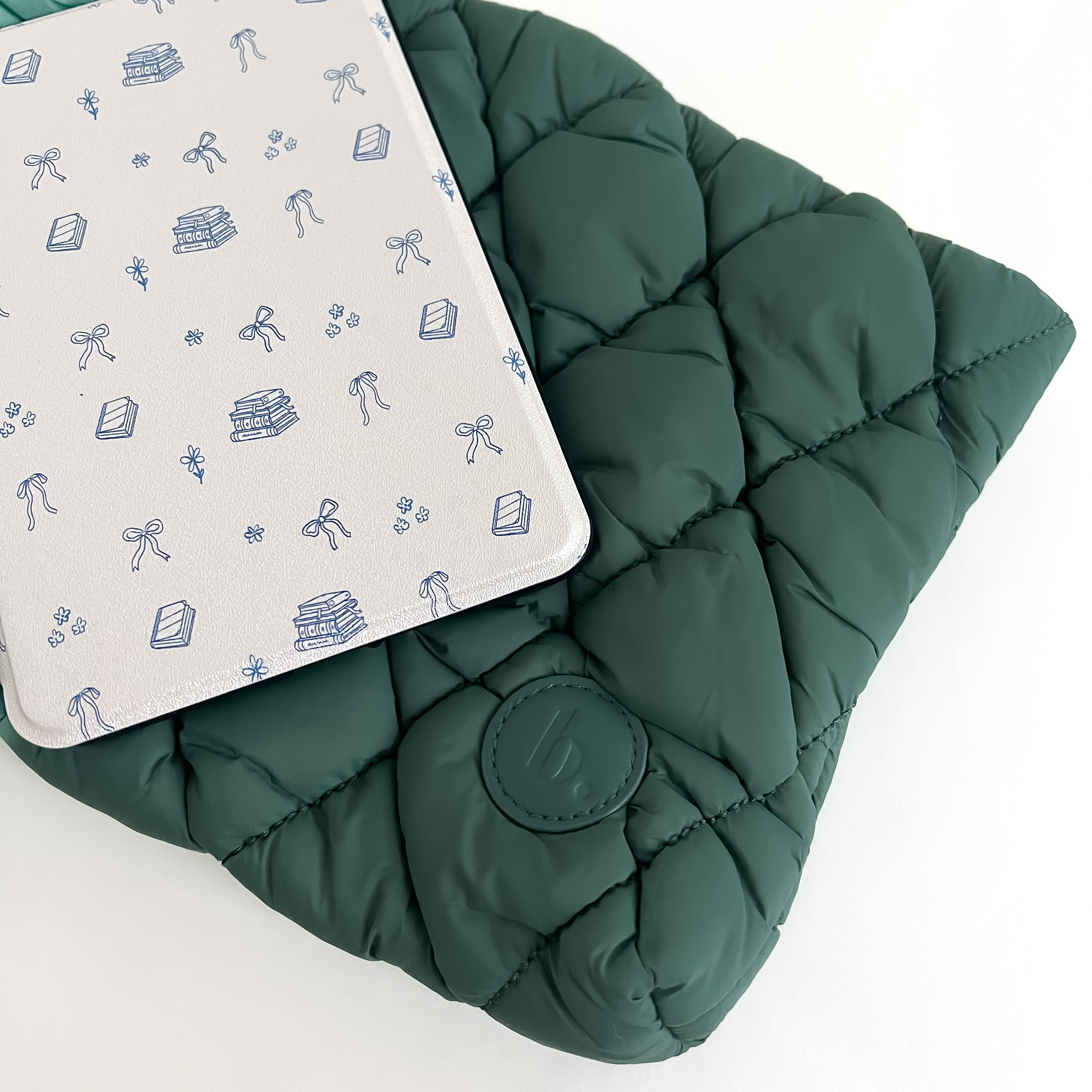 The Reader's Pouch