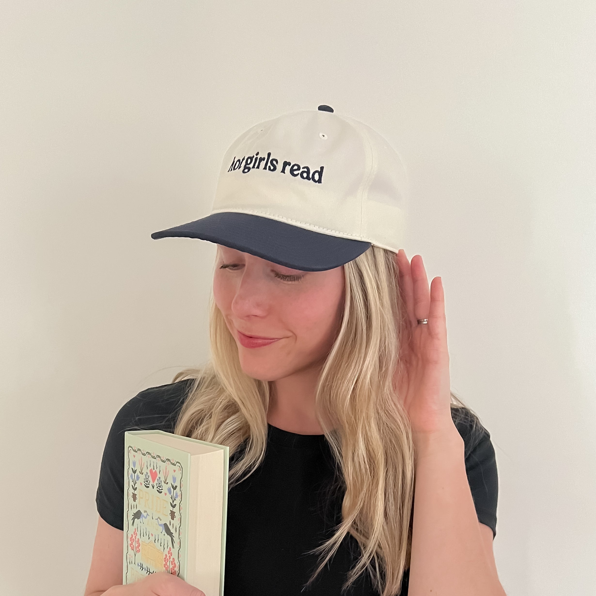 Hot Girls Read Hat