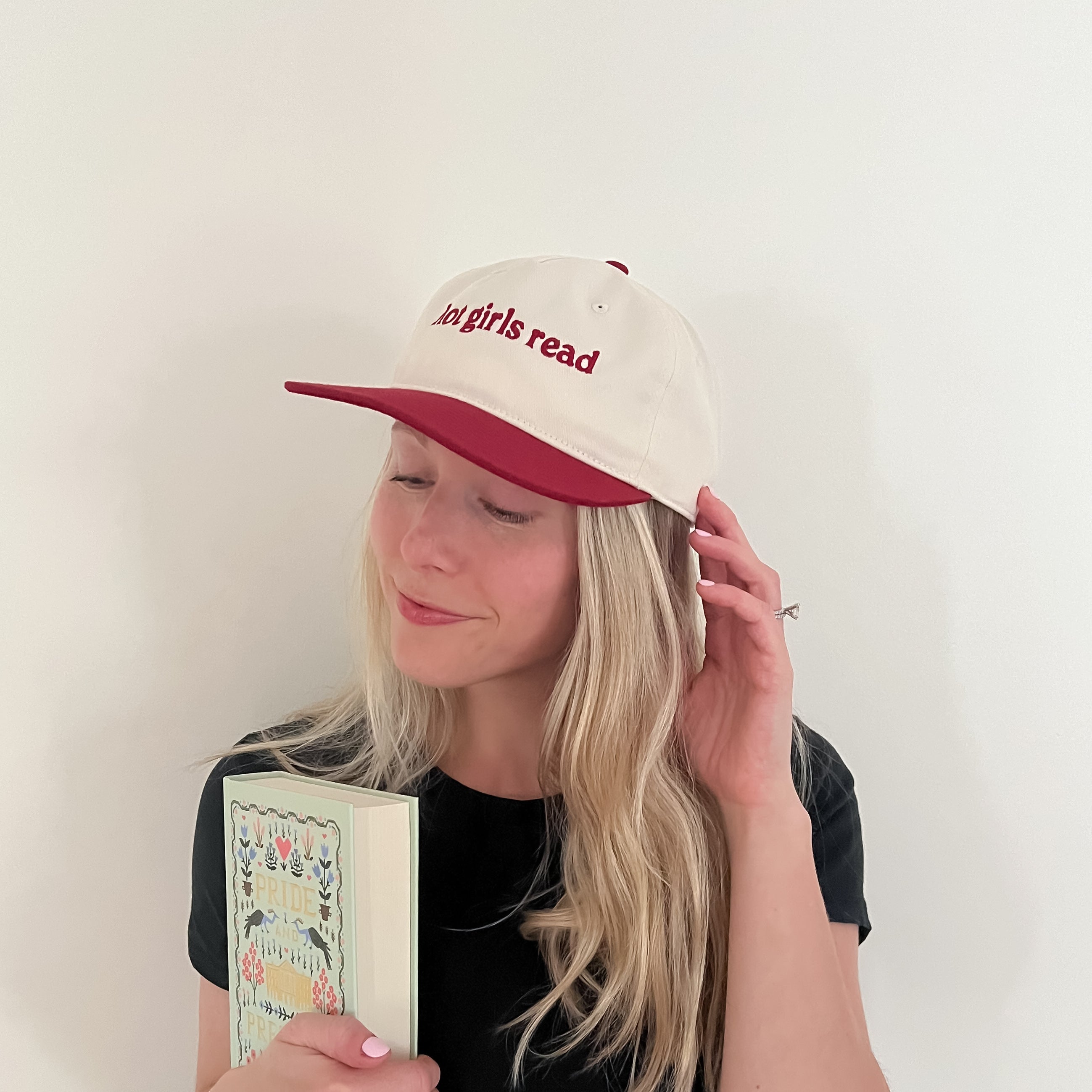 Hot Girls Read Hat