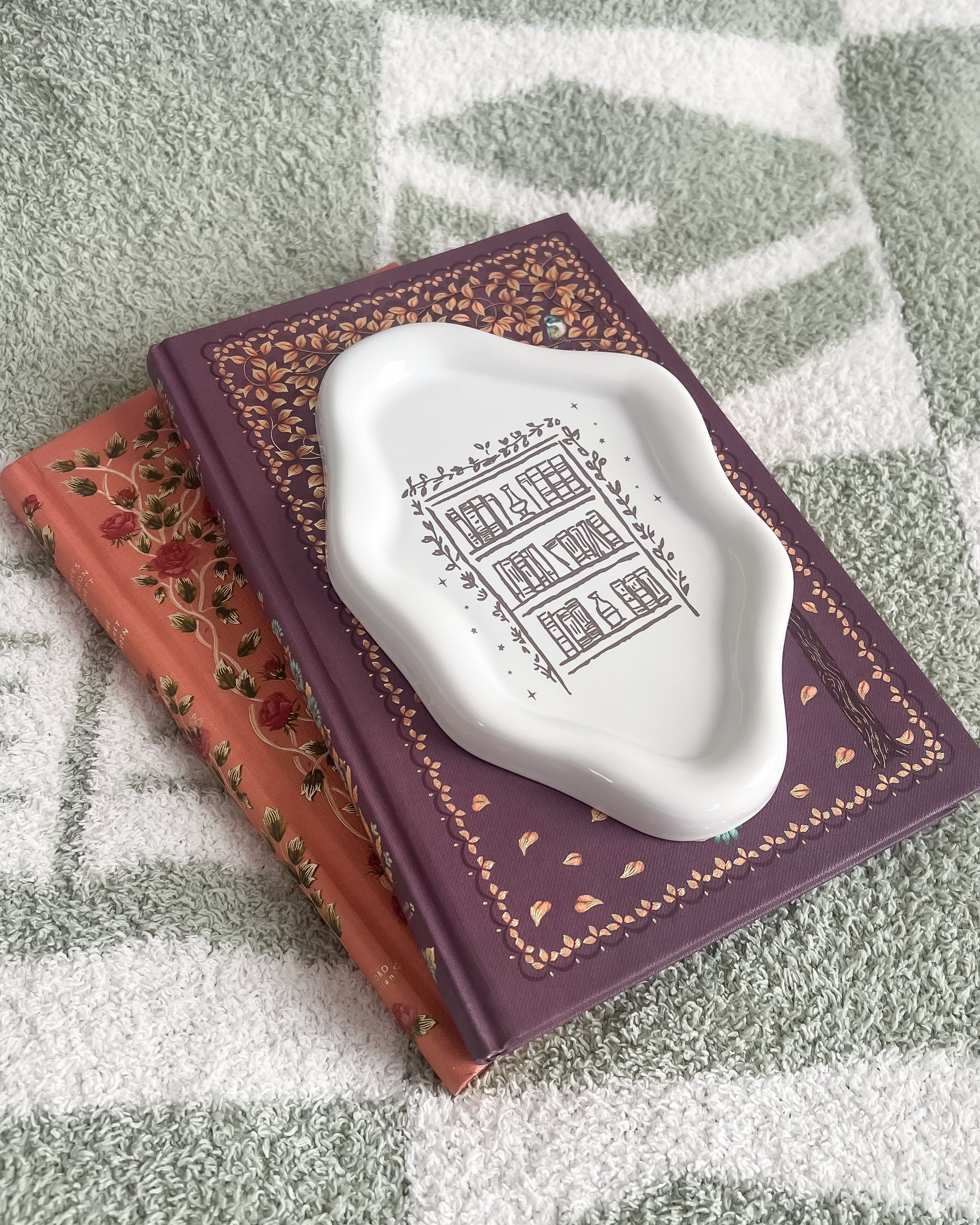 Reader's Bookshelf Trinket Dish